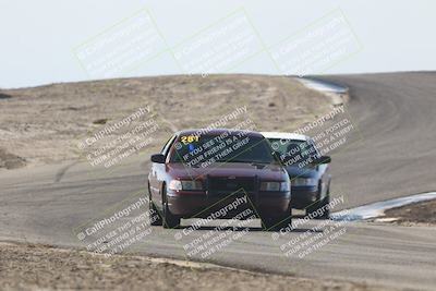 media/Oct-18-2025-Speed Ventures (Sat) [[8b3b7cf525]]/Yellow/Session 2 (Phil Hill)/